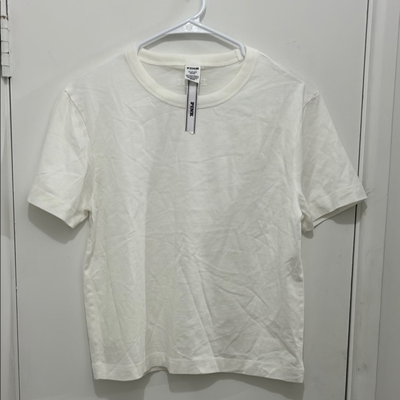 Pink top - Picture 1 of 3